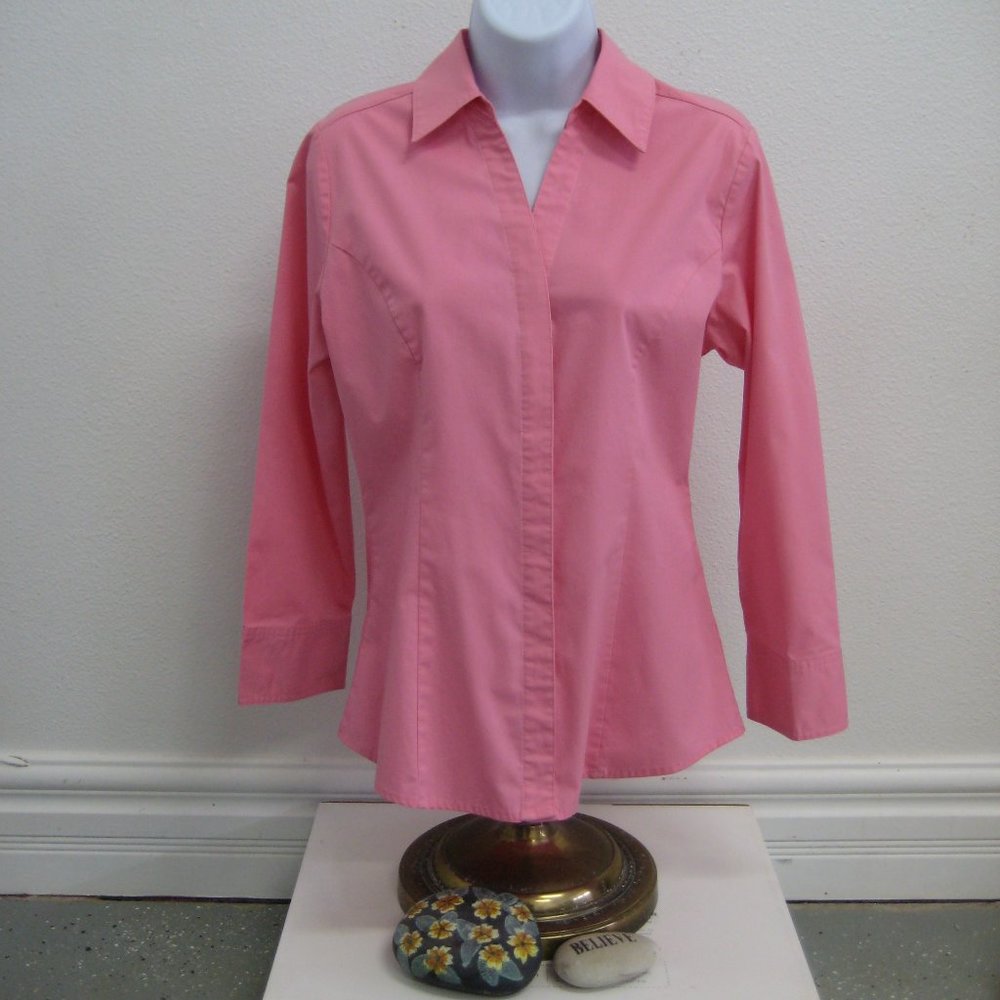 RIDERS by Lee Easy Care Long Length Sleeve Stretch Button Down Blouse - Size S